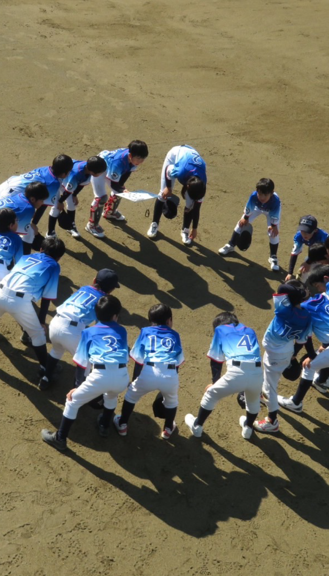 青桐野球スポーツ少年団の子供たち
